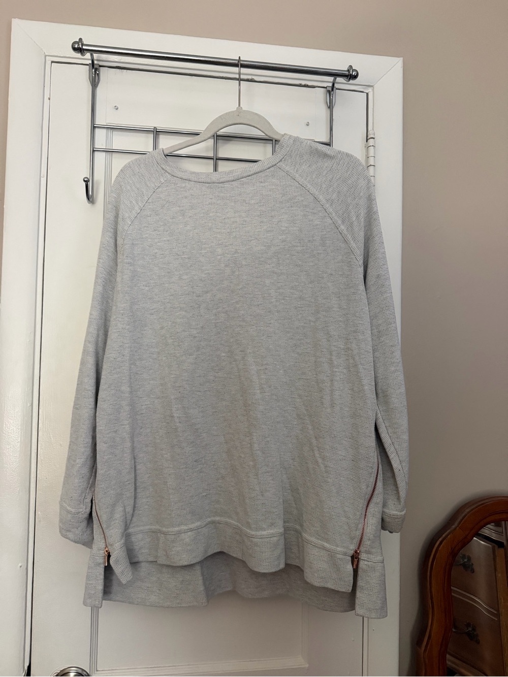 The Limited Light Gray Knit Pullover